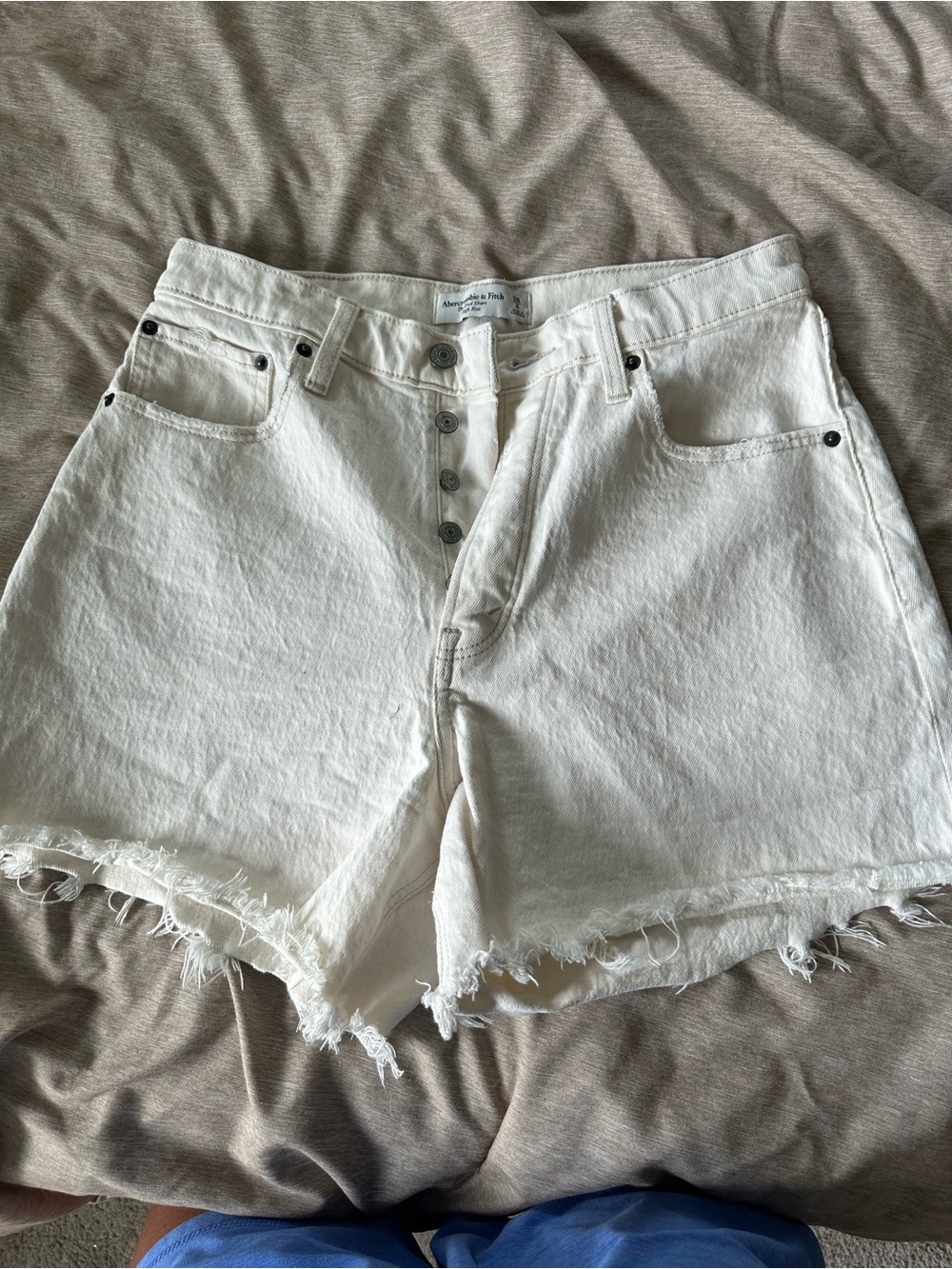 Abercrombie Curve Love denim shorts - Picture 5 of 12
